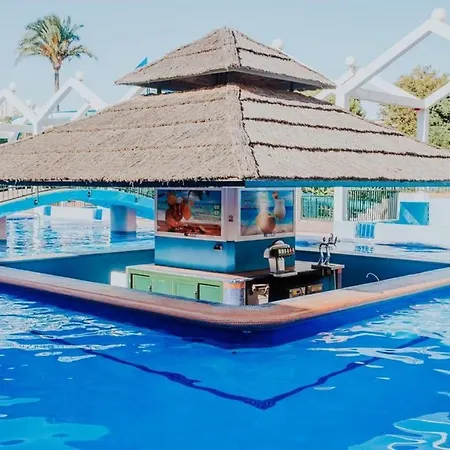 Vive Apartamento Benal 423, Primera Línea De Playa, Parque Acuático Apartamento